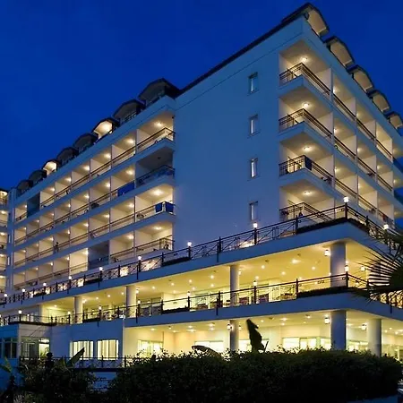 Riva Delta 오쿠르칼라르